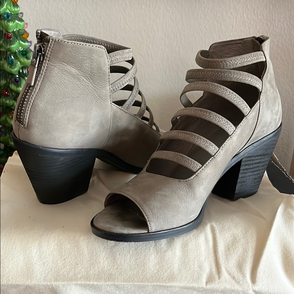 Eileen Fisher Genuine Leather Strappy Block Heels